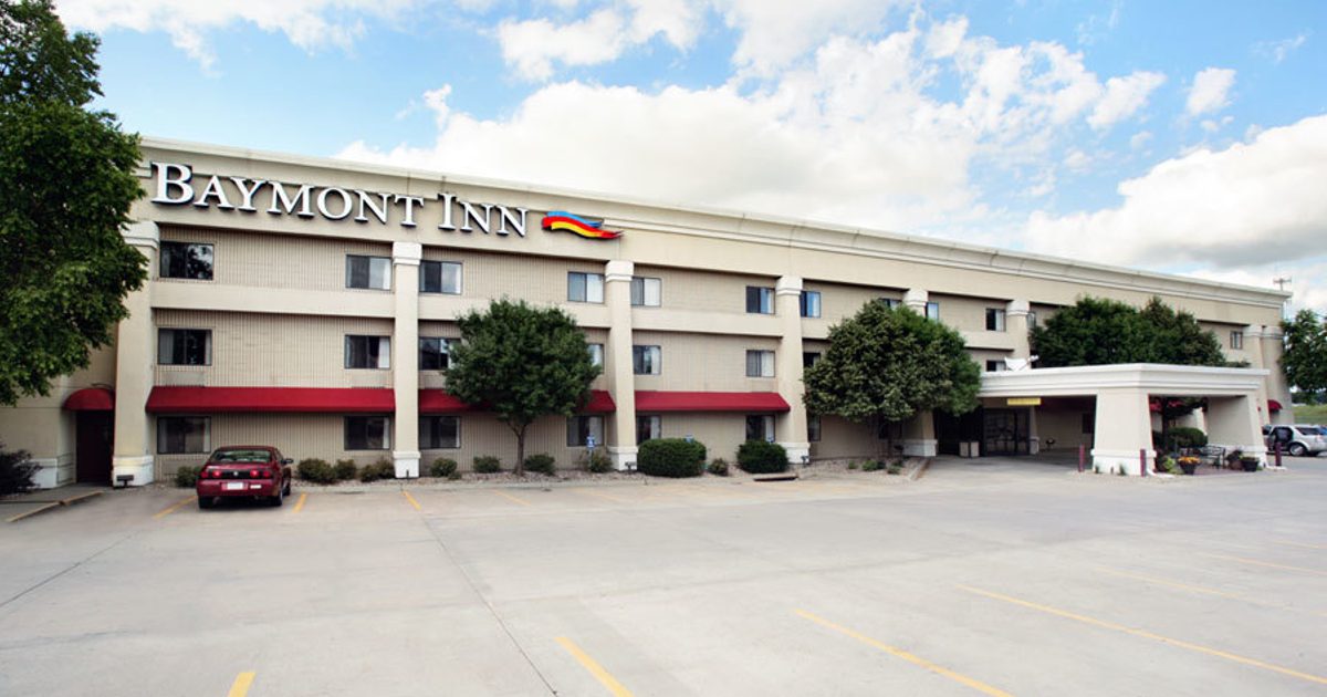 Baymont Inn &amp; Suites