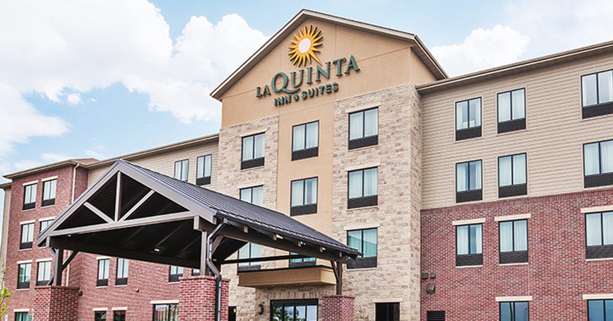 La Quinta Inn &amp; Suites