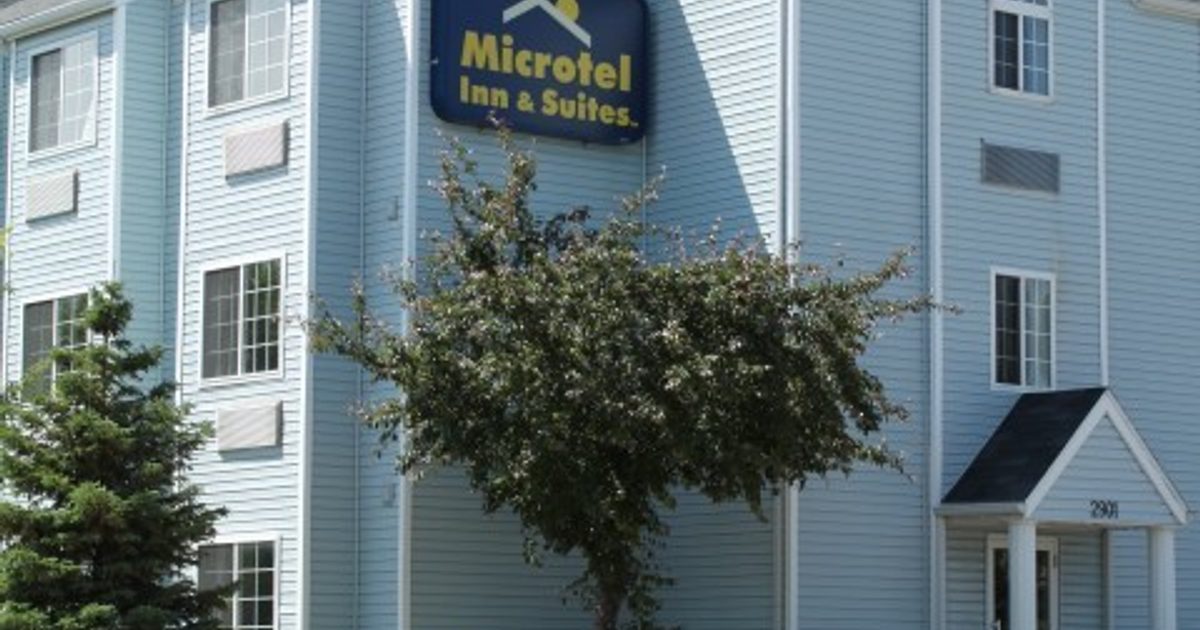 Microtel Inn &amp; Suites by Wyndham
