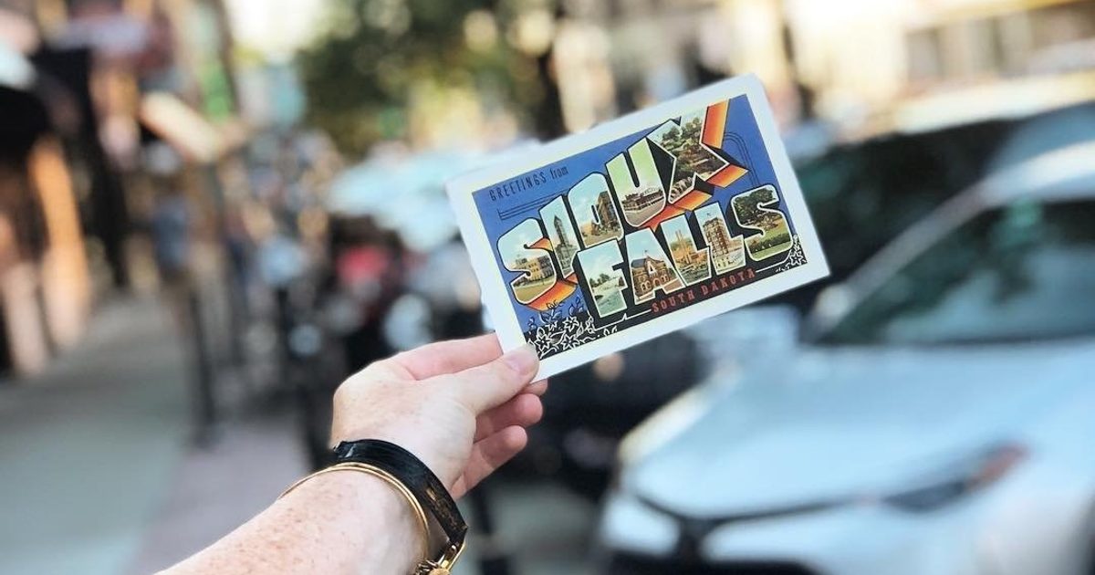 Phillips Ave @writtenbykaila