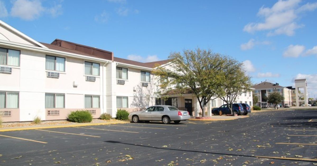 Quality Inn &amp; Suites South